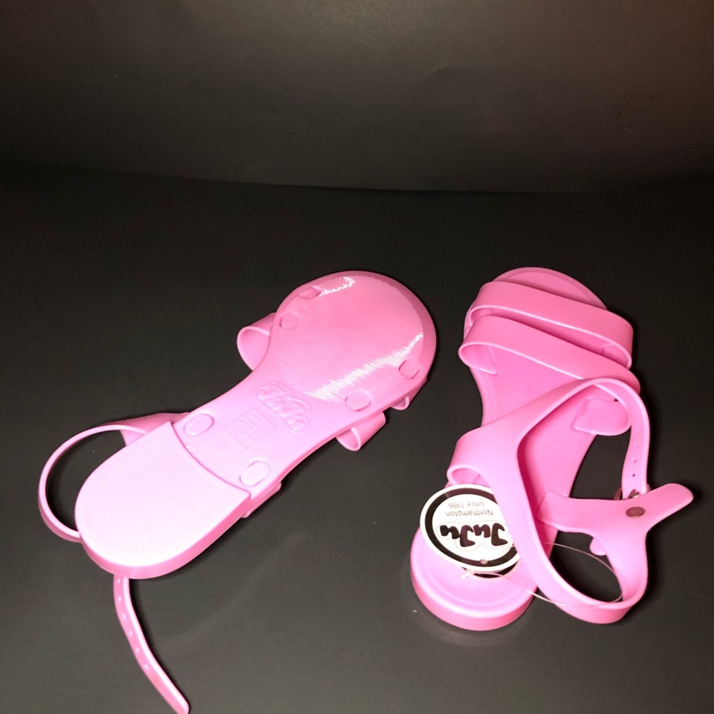 Shoes - Picture 2 of 3